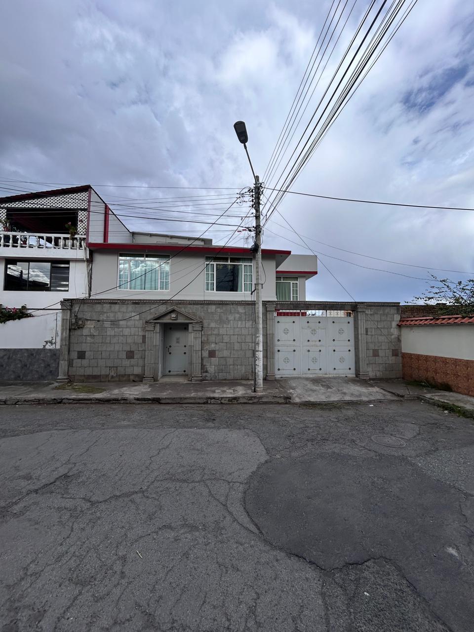 CASA EN VENTA