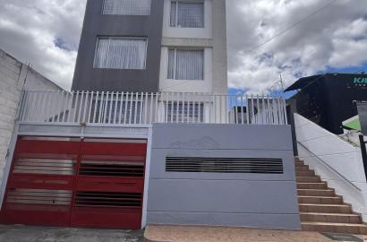 Amplio departamento en venta (sector Las Retamas)