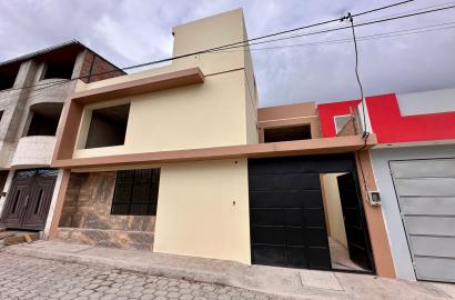 CASA EN VENTA